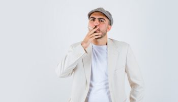A Dental Office Phoenix Explains What Smoking Does to the Teeth
